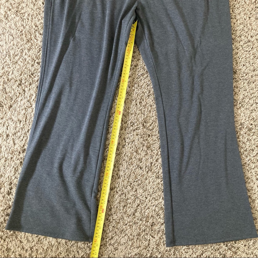 Sweatpants - Picture 10 of 13
